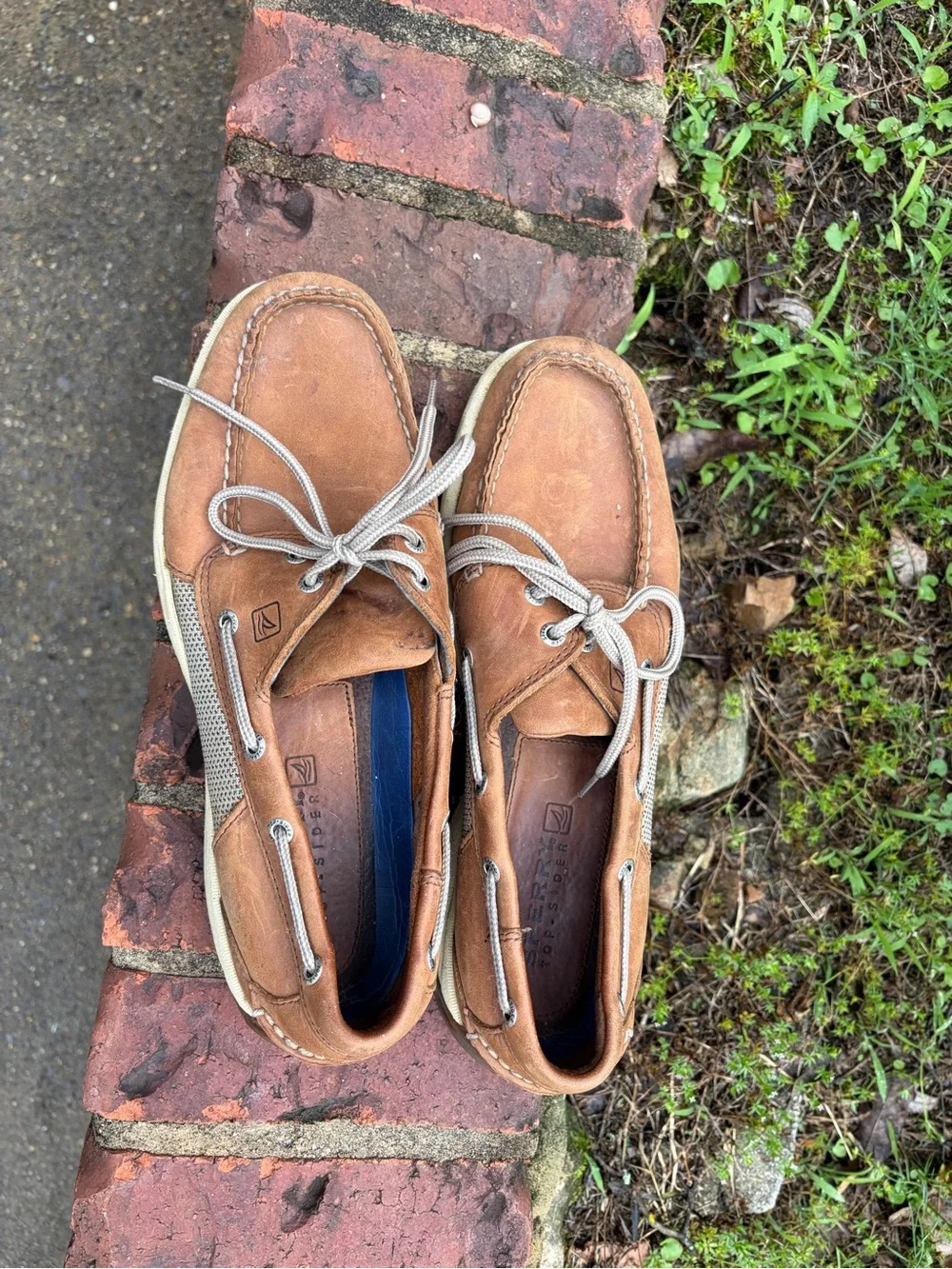Sperry Men's Tan Leather Boat Shoes - Deck Style Casual